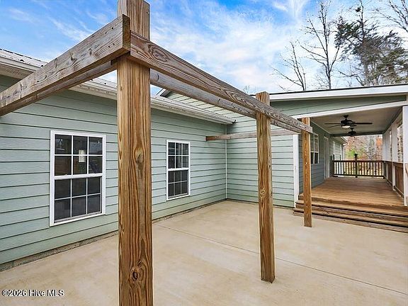 4th image of 283 Hill Road