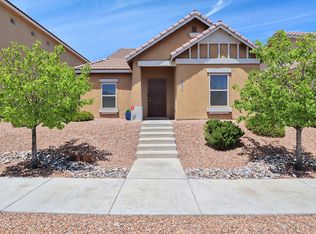 825 Palo Duro Dr, Bernalillo, NM 87004