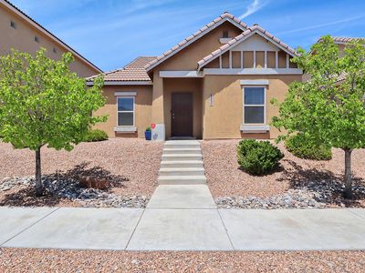 825 Palo Duro Dr, Bernalillo, NM, 87004