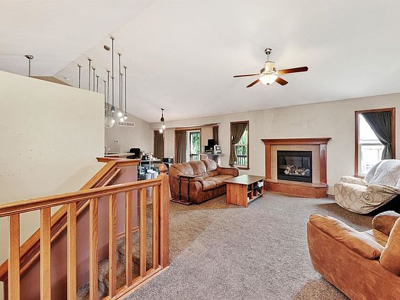 4th image of 11004 W Hadden Cir