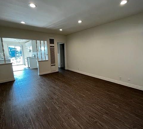 3rd image of 721 N Isabel St #14