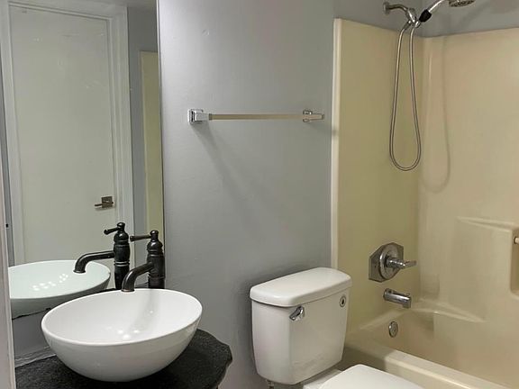 3rd image of 3650 N 56th Ave APT 514