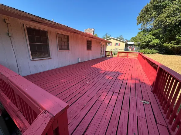 156 Midway Ln, Anniston, AL 36206