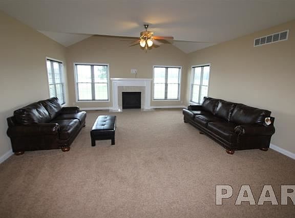3rd image of 8206 Coyote Creek Dr