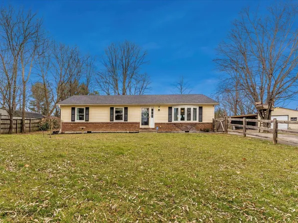 17801 Walker Cir, Boonsboro, MD 21713