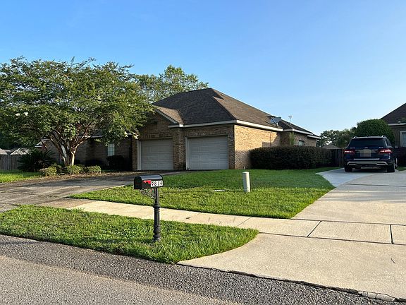 2nd image of 9824 Norfolk Pl