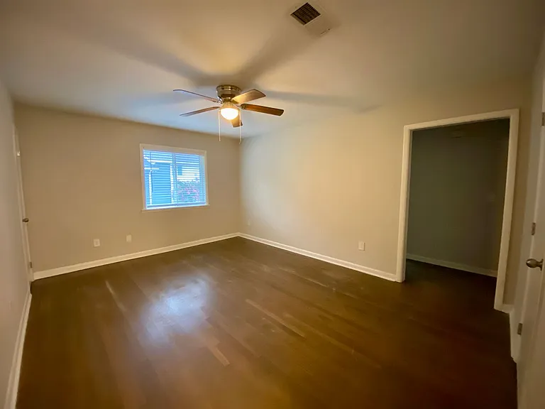 Oak Pointe Apartments — Photo 24