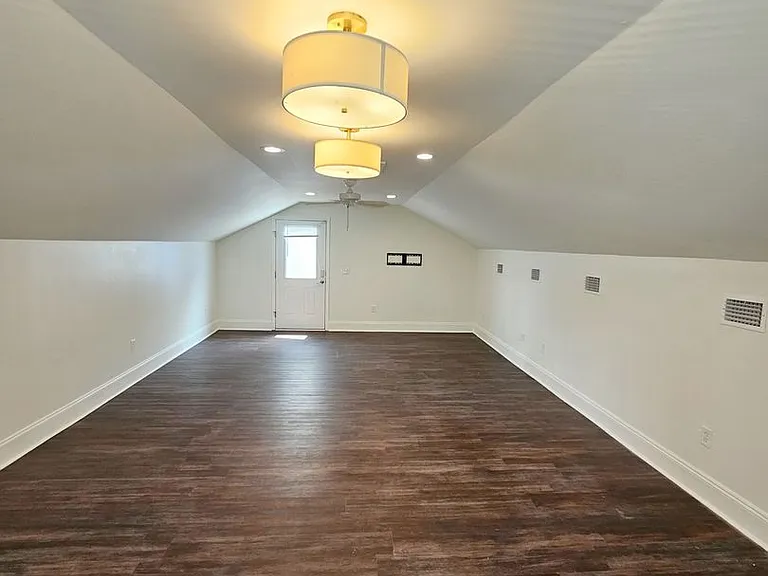 360 Tradewinds Dr — Photo 33