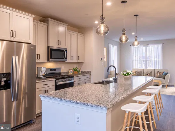 4114 Viewpath Rd, Ellicott City, MD 21043