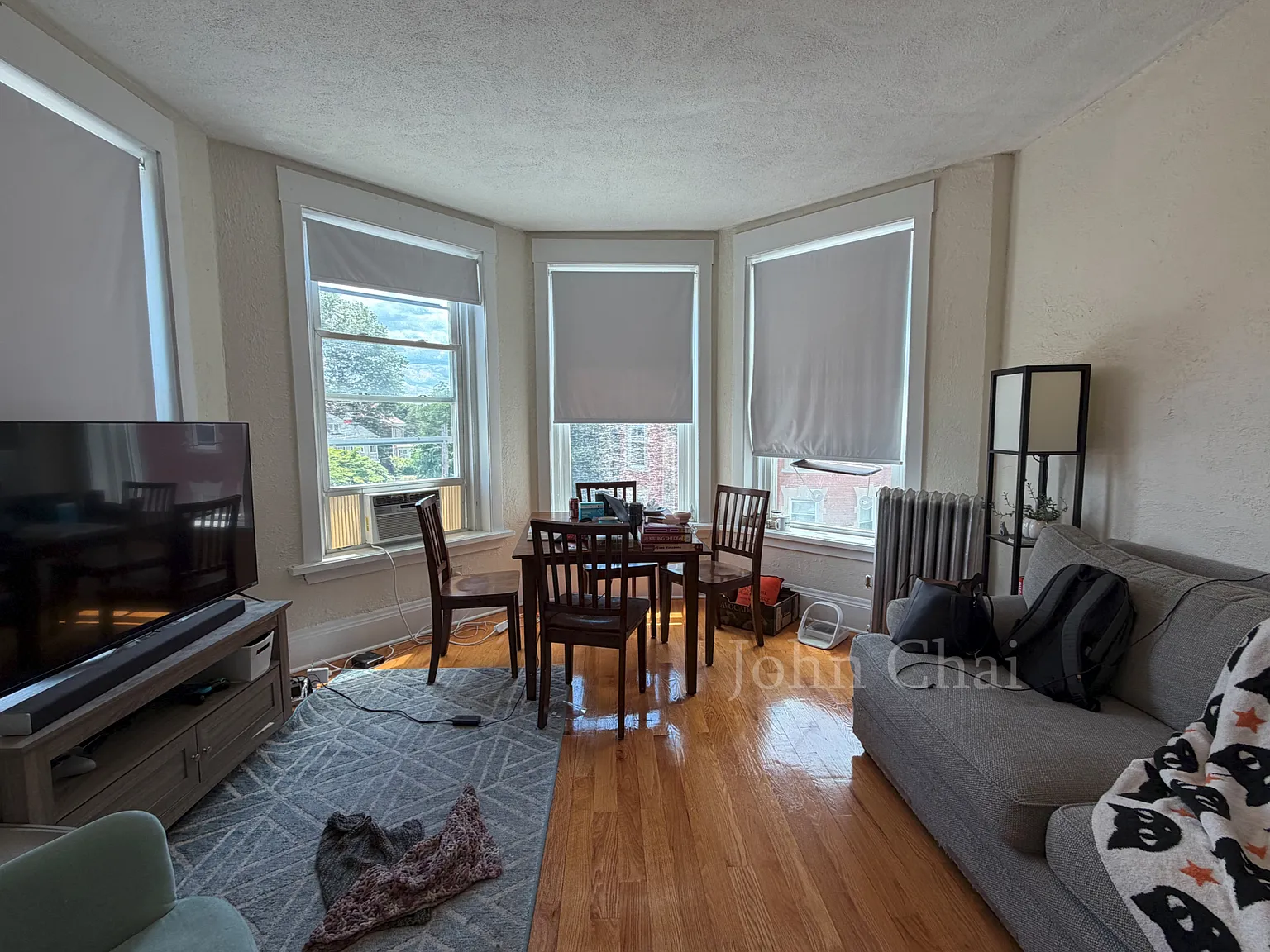 3 bed, 1200 sqft, $3,595 — Photo 3