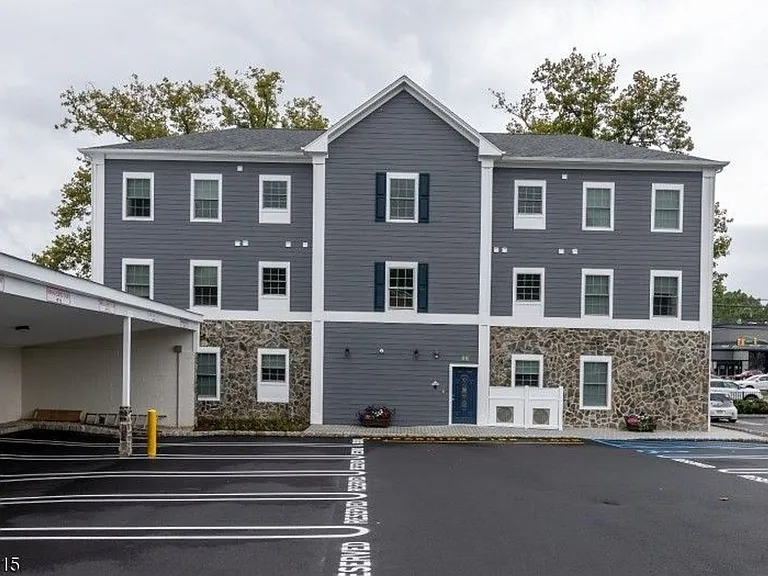 Park & Broad- New Development, 2 Beds/2 Baths, Parking and Storage — Photo 13