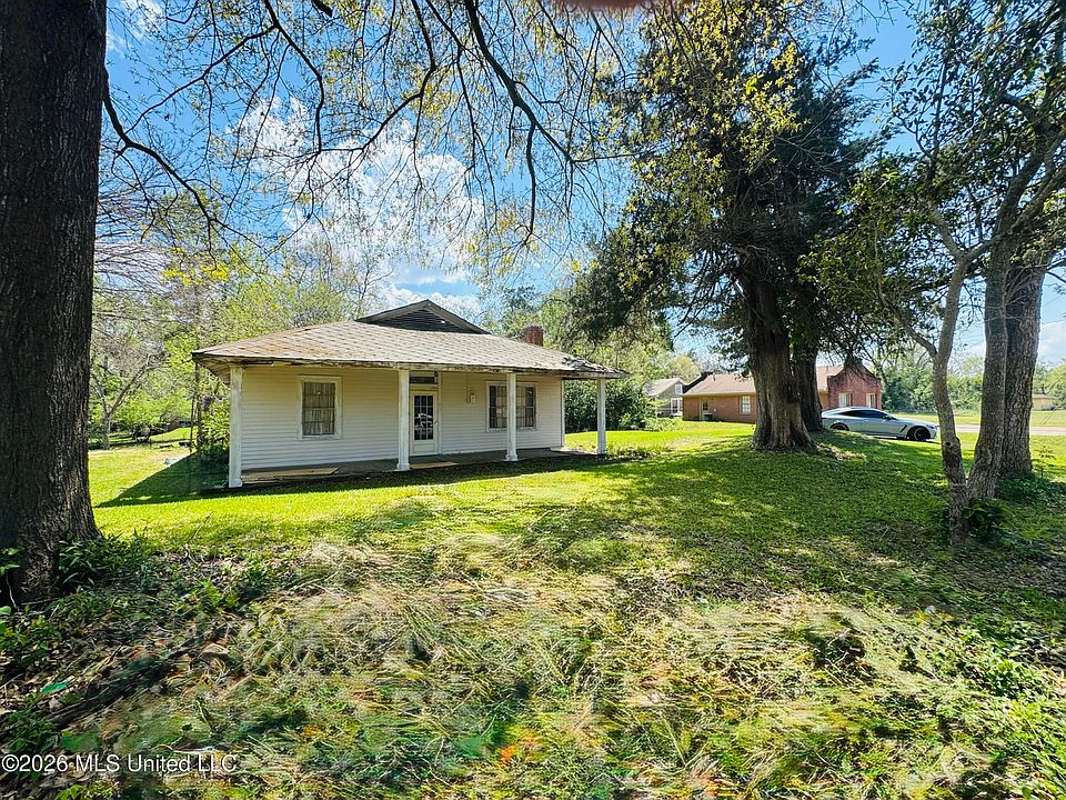 1st image of 1117 N Martin Luther King Jr St