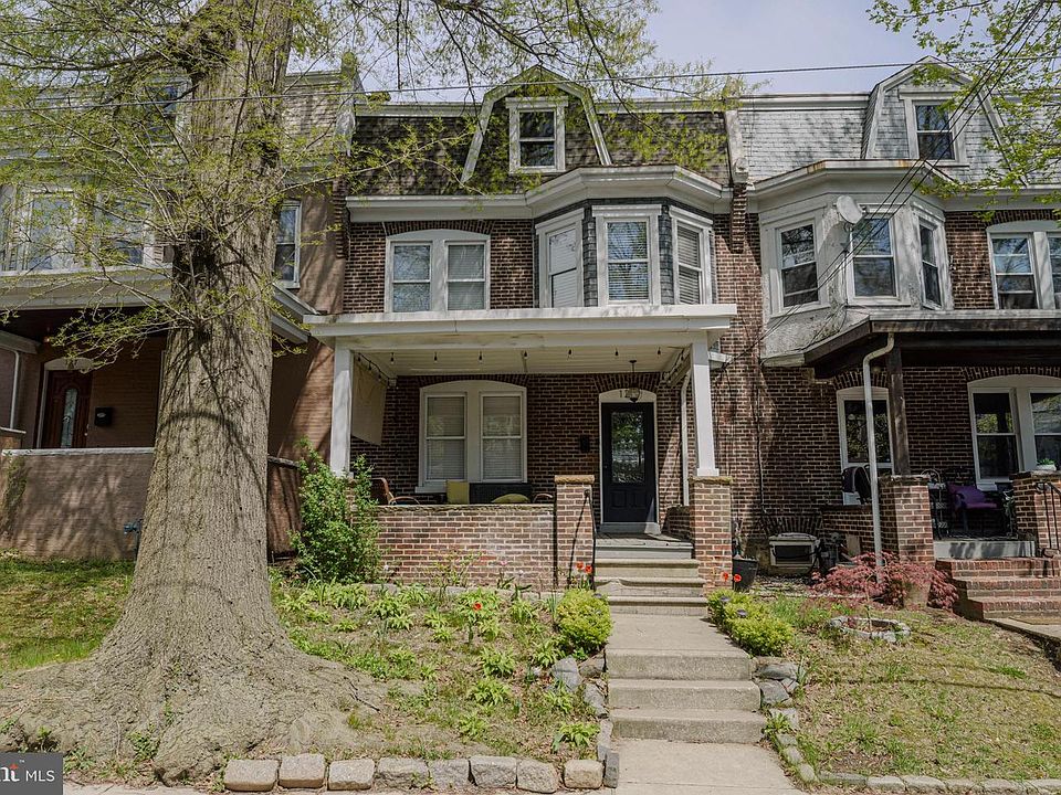 1st image of 125 W 20th St