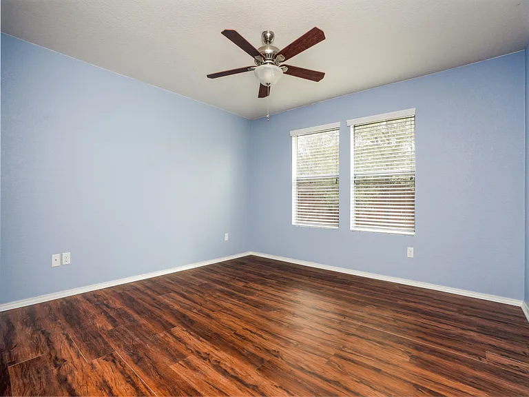 8922 Oakwood Park — Photo 8