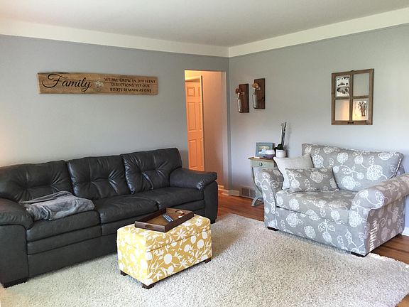 4th image of 30290 Hathaway St