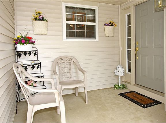 3rd image of 6436 Ginos Way