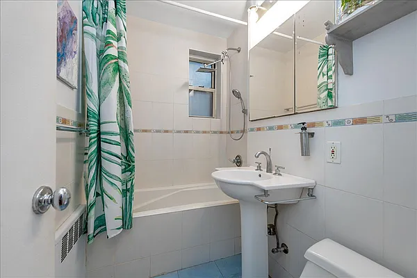 Sold by Benjamin Realty Since 1980 | media 36