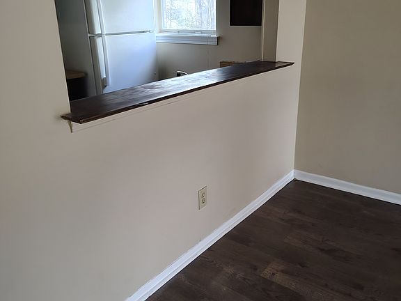 4th image of 112 Leila Ln