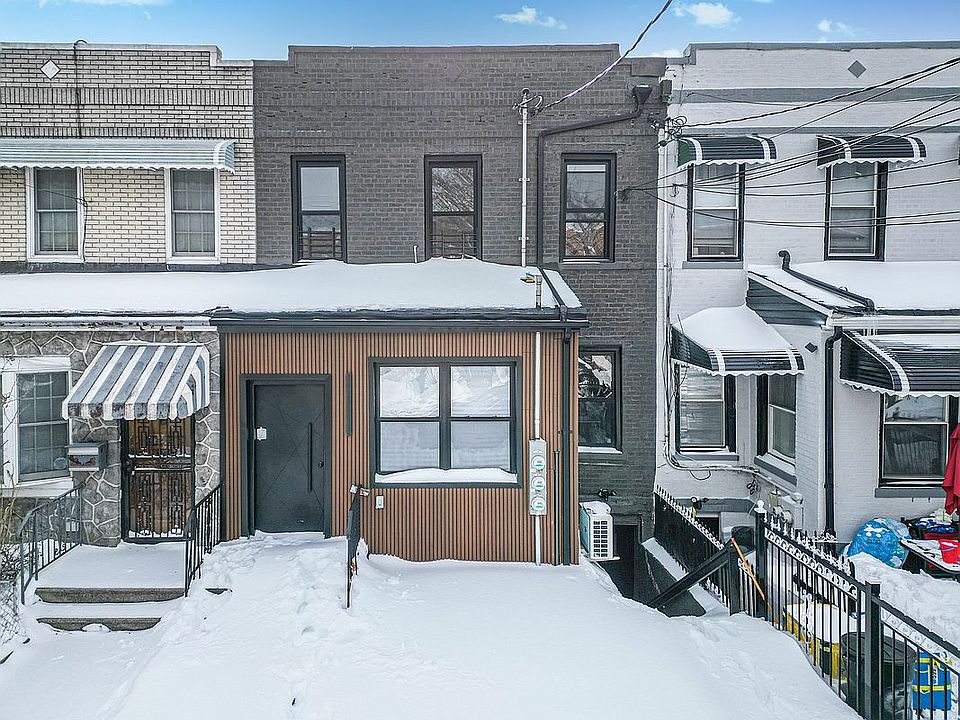 1st image of 962 E 221st St #1