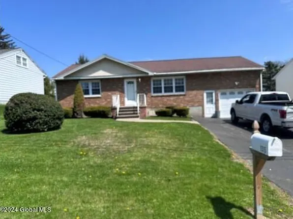 1315 Coplon Avenue, Schenectady, NY 12309