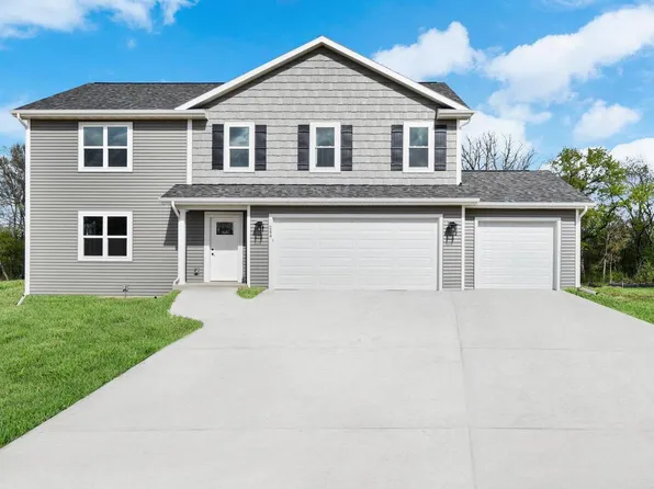 244 Hawks View Drive #05, Edgerton, WI 53534