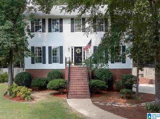 640 Park Forest Ln, Alabaster, AL 35007