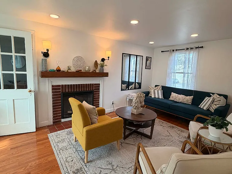 58 Farrar Ave — Photo 40
