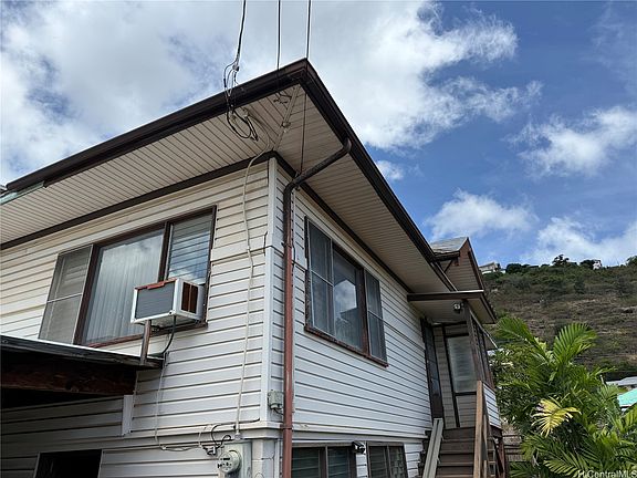 3rd image of 1739 9th Ave #A