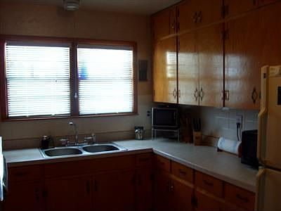 4th image of 3018 Hogan Dr