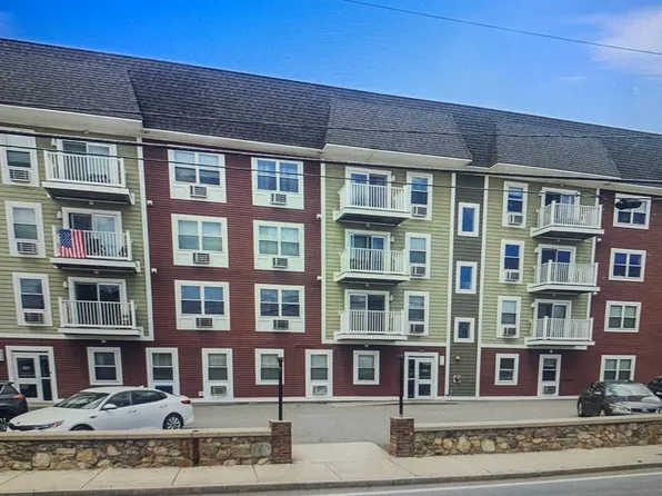 275 W Main St APT 21, Marlborough, MA 01752