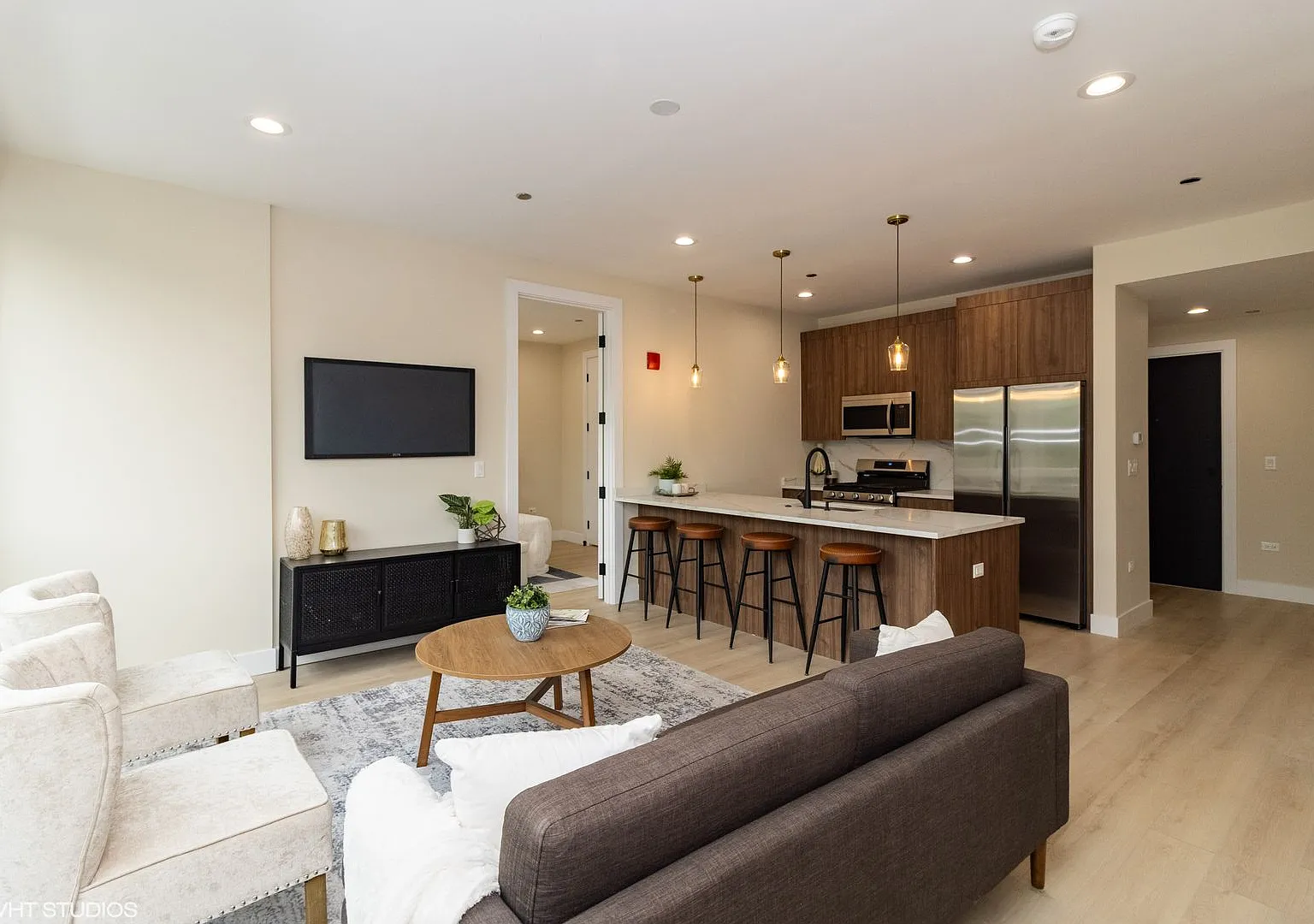 **50%-Off Move-In Fee If Move-In By 10/15/26** Irving Park 2-Bed / 2-Bath -- 2025 New Constructio... — Photo 4
