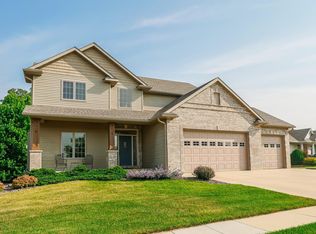 2347 Teakwood Ln SW, Rochester, MN 55902