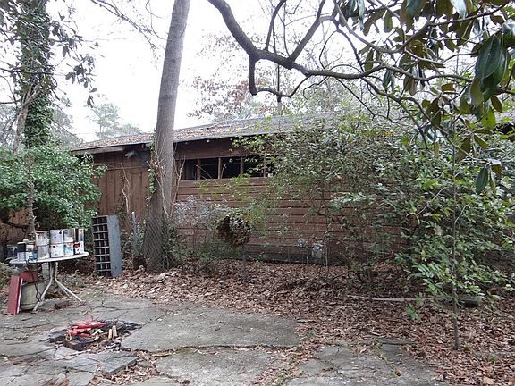 5th image of 4222 Fort St