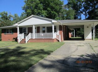 512 Hawthorne Ln W, Wilson, NC 27893