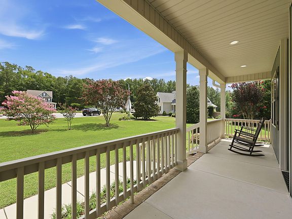 4th image of 7808 Cortona Way