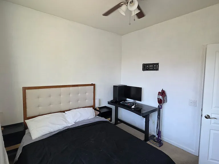 1341 Veneto Dr — Photo 2