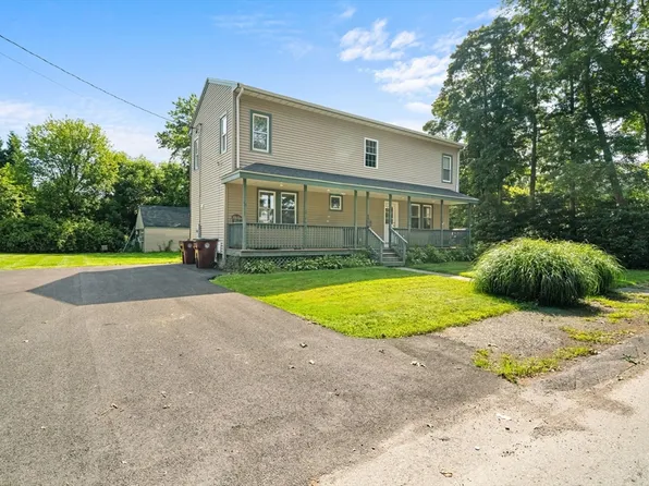 65 Forest St, Middleboro, MA 02346