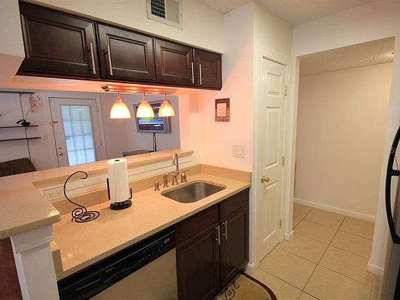 4th image of 8728 Mallard Reserve Dr Unit 102