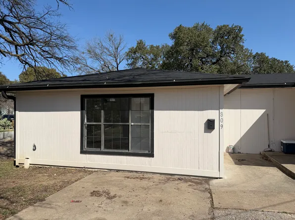 809 W Avenue D Unit B, Belton, TX 76513