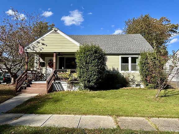 2nd image of 1200 Lindale Ln