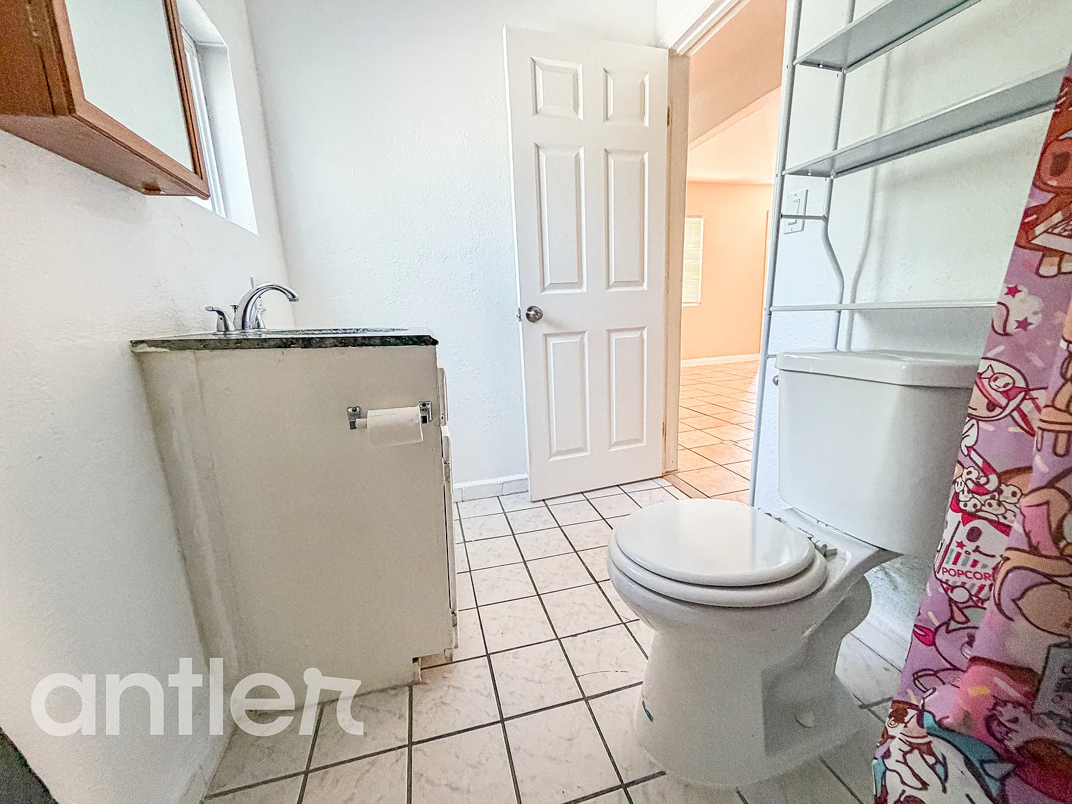 4 bed, $3,400 — Photo 4