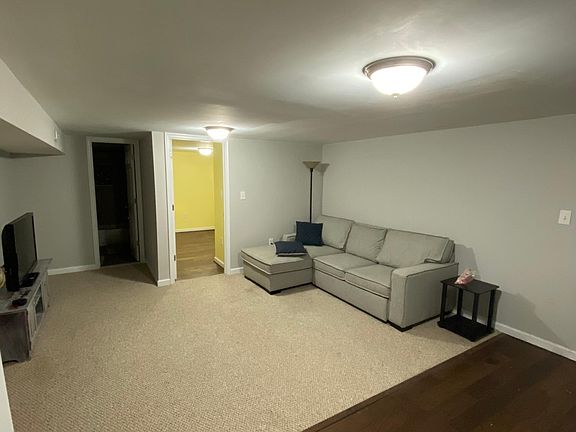 5th image of 737 Audrey Ln #1