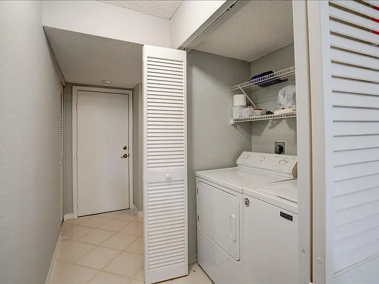 10173 Andover Coach Cir #G2 — Photo 25