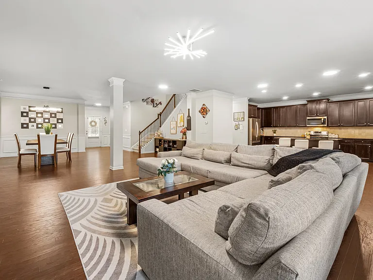 149 Stone Manor Ct — Photo 13