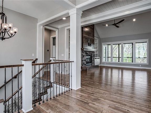 4th image of 1804 Homestead Dr