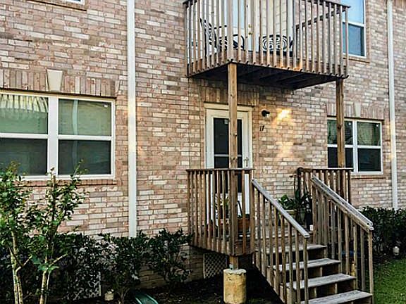 2nd image of 11905 Algonquin Dr Unit 17