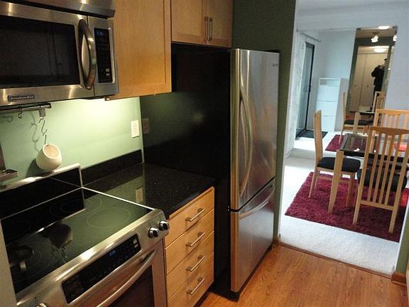 3rd image of 1920 S 1st St APT 2009