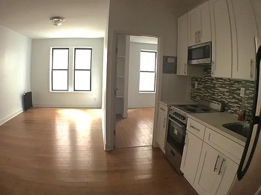 Rented by Lang Realty LLC | media 14