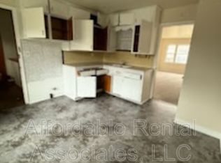 3272 N Sherman Blvd #4, Milwaukee, WI 53216