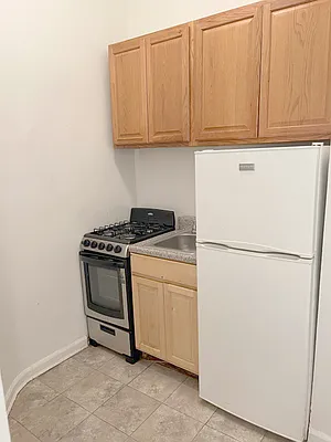 Rented by AJ Clarke | media 7